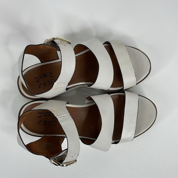 Naturalizer Brooke Platform Sandal Cream White Vegan Leather size 6.5 - Picture 2 of 11